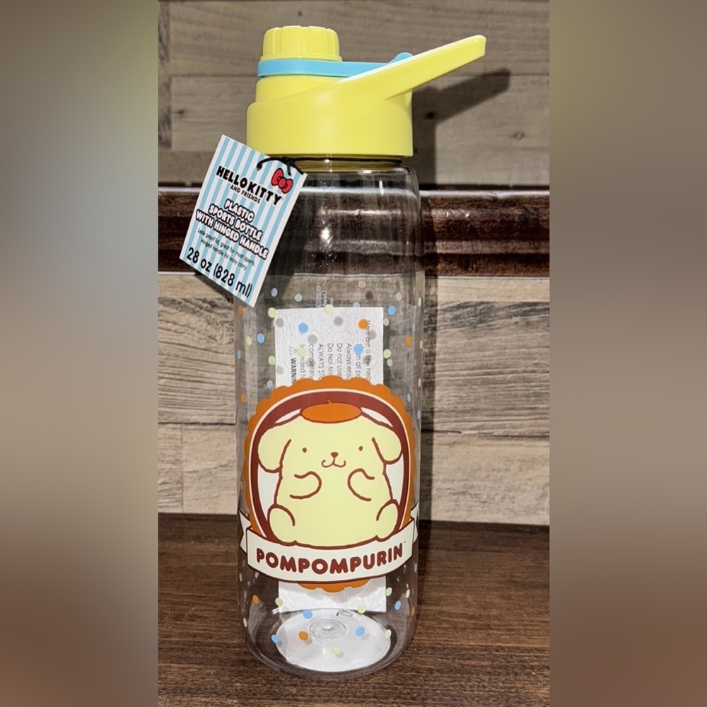 POMPOMPURIN plastic Sport water bottle with Hinged Handle 28oz -NEW